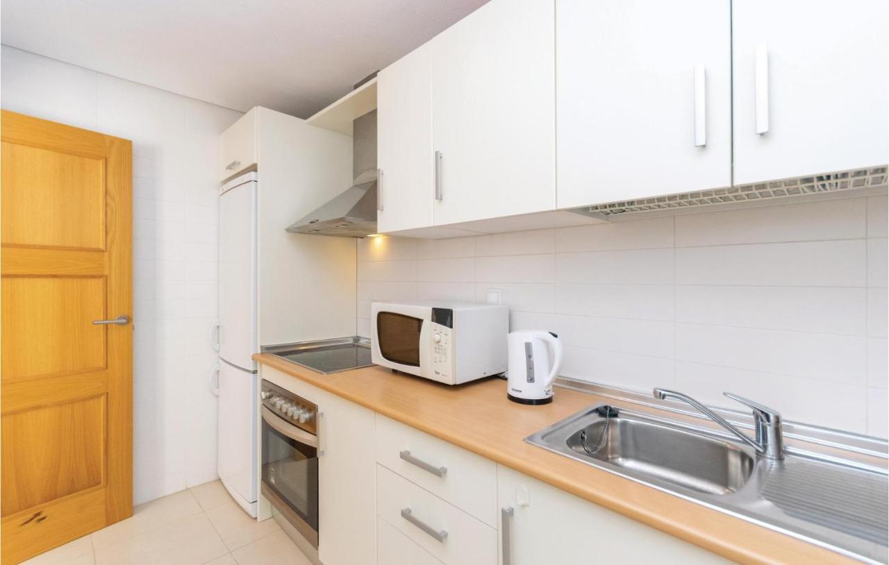 2 Bedroom Amazing Apartment In Roldan Los Tomases Exteriér fotografie
